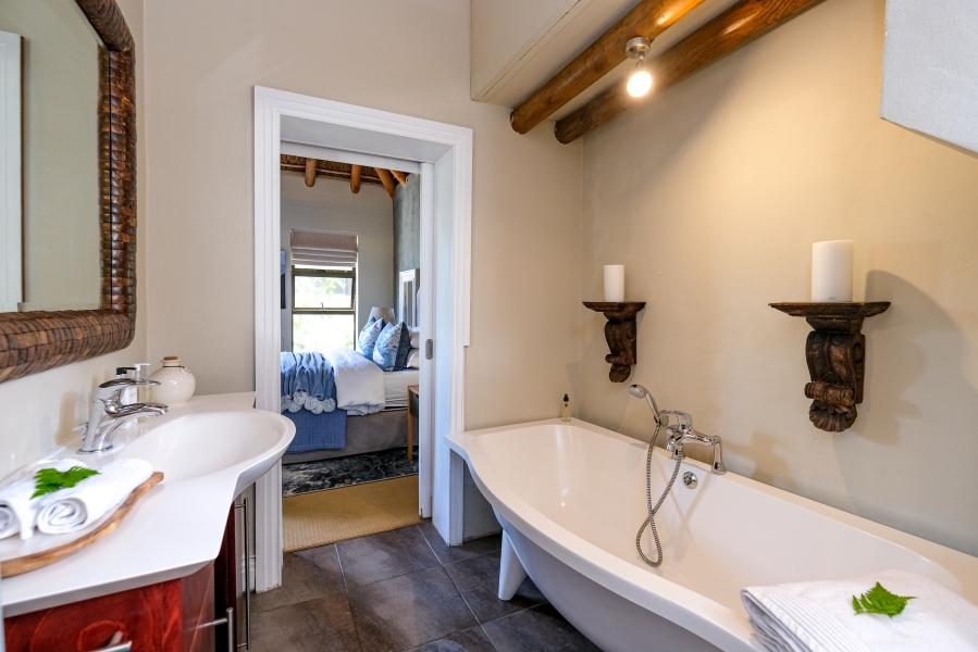 4 Bedroom Property for Sale in Wilderness Central Western Cape